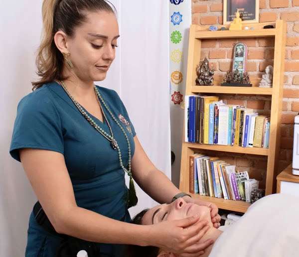 Conoce Mahat Ayurveda & Yoga, centro de bienestar y armonía 3 mahat ayurveda y yoga 3
