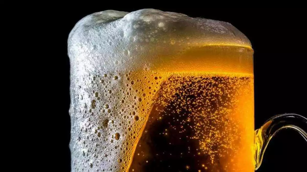 ¿Cómo enfriar tu cerveza en 3 minutos sin refrigerador?