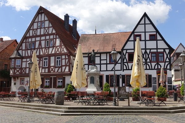 En Hanau, Alemania, inicia la ruta de los cuentos de los hermanos Grimm