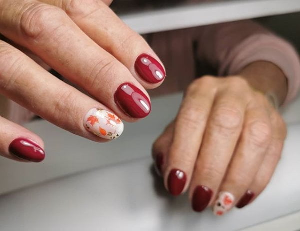 Instagram @nailsmara26