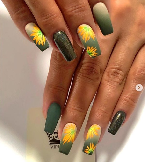 Instagram @shahrzadmousavi.nail