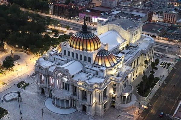 El Palacio de Bellas Artes en La CDMX. Foto Ezequiel Octaviano en Pixabay