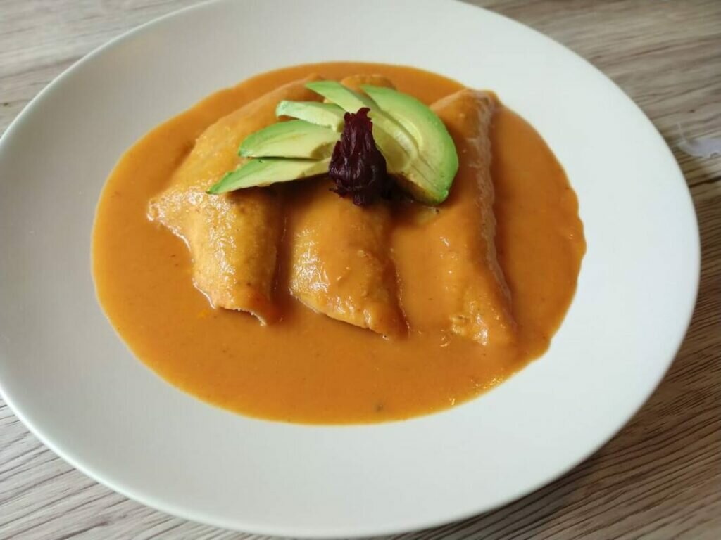Las enchiladas de Jamaica te ayudarán a bajar esos kilos de más.