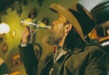 Topo Chico celebra 25 años de historia con un cortometraje. Foto cortesía Agencia Only If