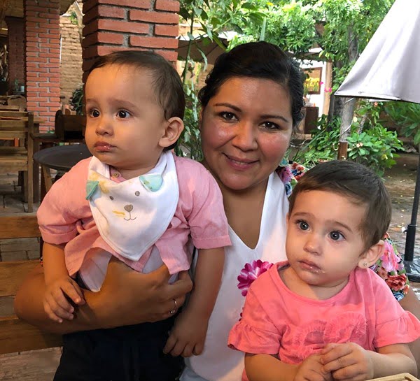 Coca Zárate, de Ingrata, combina la labor de madre y empresaria. Foto Cortesía
