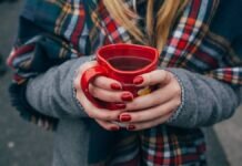 Conoce lo que las uñas dicen de tu salud. Foto Free-Photos en Pixabay